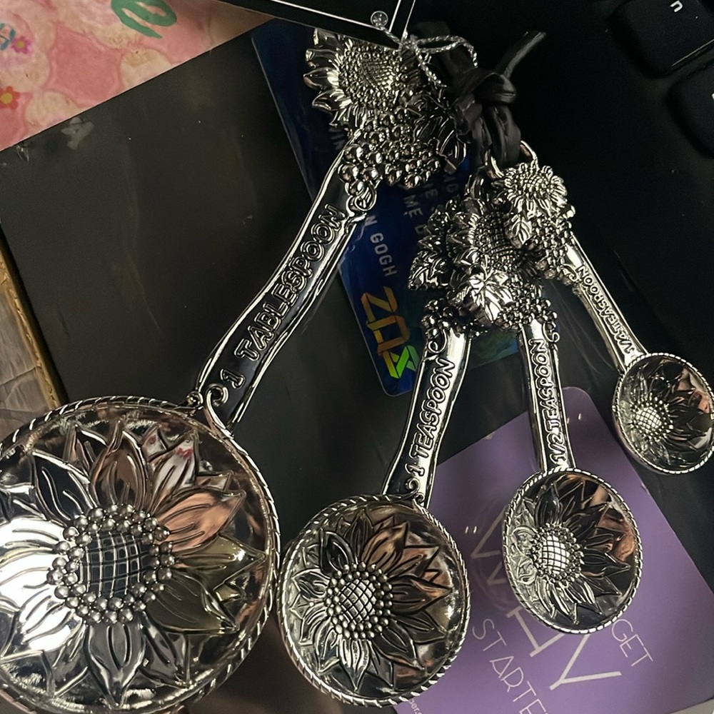 Sunflowers & grapes fall theme decor measuring spoons